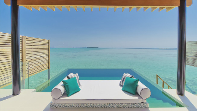足不出户，您就可在房间内眺望美丽的马尔代夫海景。