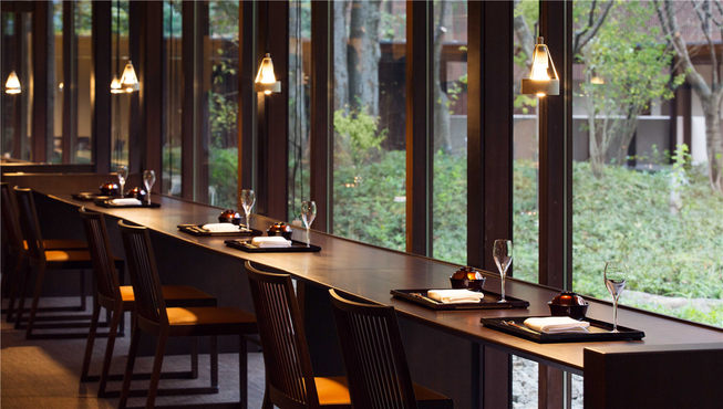 界 鬼怒川甄选蔬果、河鱼等当季山珍、河鲜，佐以独特烹制手法推出多种特色应季美味。