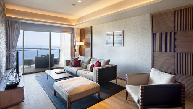 酒店共有24间海景套房。