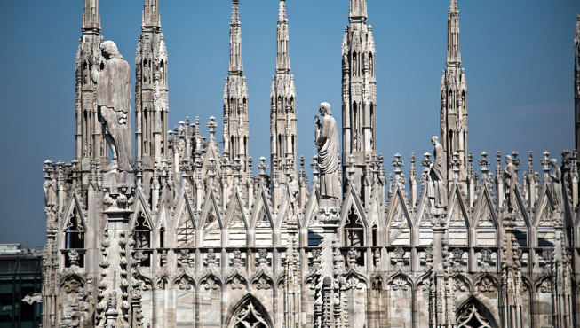 精美绝伦的Duomo米兰大教堂是这座城的中心和标志，也是世界上最具代表性的哥特式建筑之一。