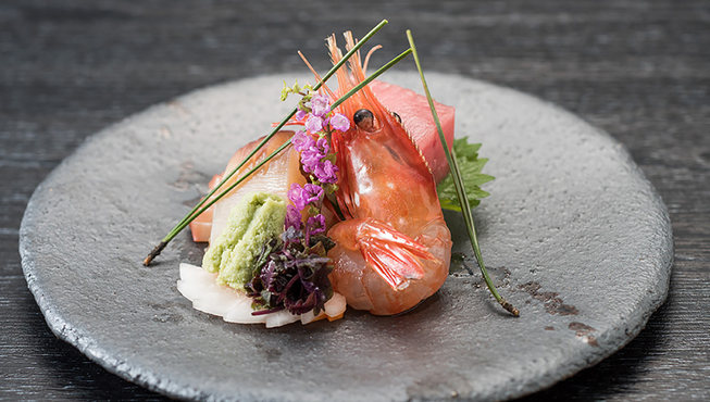 小樽的海产十分丰盛，且盛产鲜嫩蔬菜。