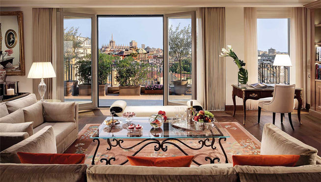 酒店共有98间舒适、明亮、宽敞、美丽的豪华客/套房，您能在此享有放松、闲适的假日时光。