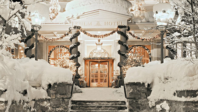 Kulm酒店坐拥阿尔卑斯山南部的壮丽冰川，是运动爱好者和寻求休闲者的天堂。