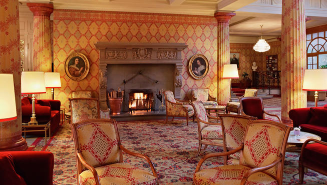 酒店配备有精美的木制家具和充满阳光气息的色彩，让远道而来的客人心怀愉悦。