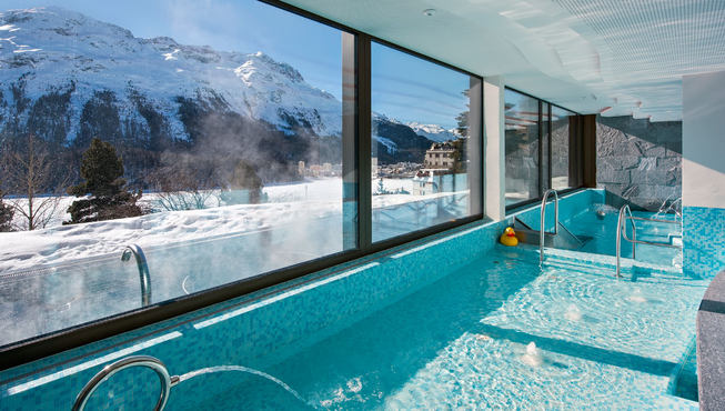 Kulm酒店还有专为儿童设计的水疗池，并提供免费的冰淇淋和巧克力。