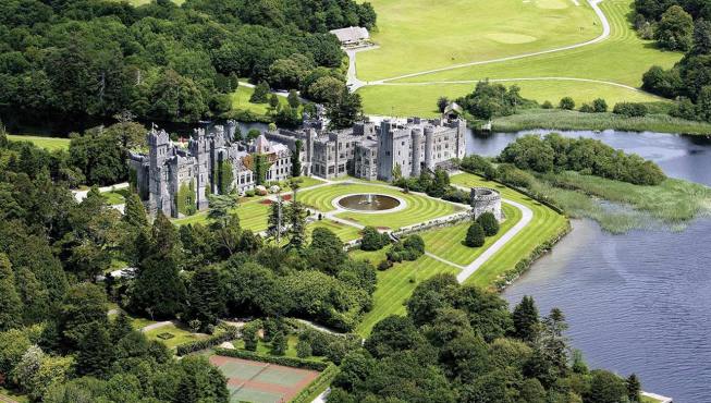 Ashford城堡是爱尔兰知名的古城堡，位列爱尔兰六大古堡之首。