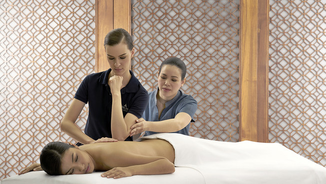 度假村以水疗、健身、理疗、整体健康护理、营养和美容六大健康方式为基础，制定多种计划。