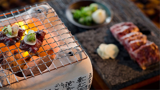 Tapasake餐厅提供融汇各种风味的当代日式料理。