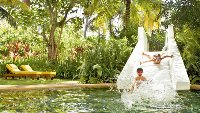 酒店内的Kids Only儿童俱乐部将热情款待小朋友们。这里专为孩子量身打造的单独用餐设施、高科技俱乐部会所、体育设施、游泳池等将让他们欢享每一刻。