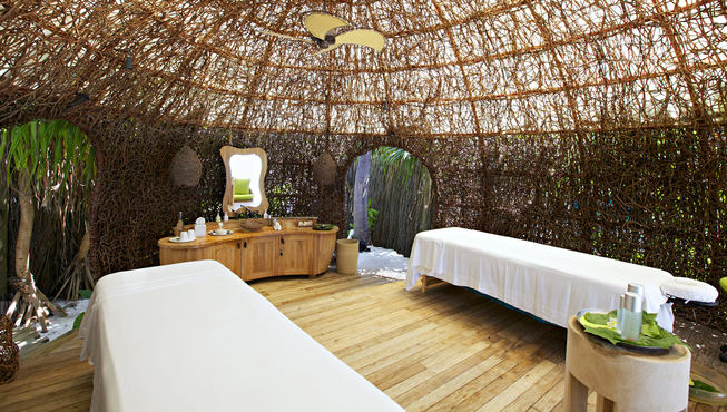 第六感的水疗非常出名，在被植被包围的Spa室中，彻底放松身心。