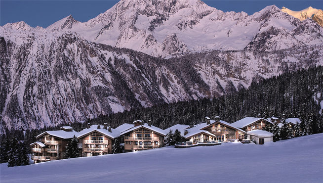 Le K2 Altitude位于高雪维尔1850雪区山脚下的一个迷人小镇，得名自喜马拉雅山上的世界第二高峰K2。