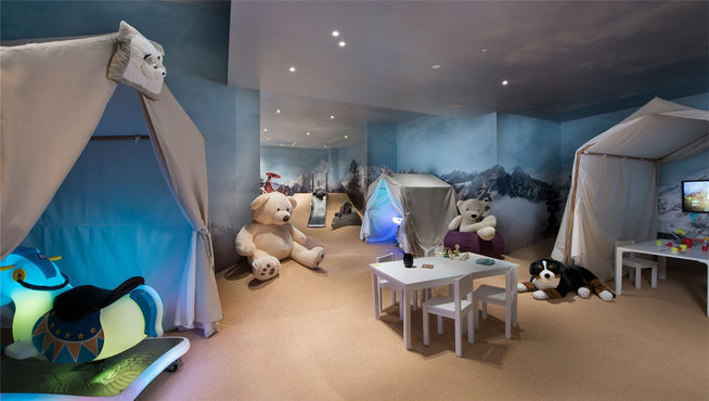 酒店为不同年龄段的孩子打造了嬉戏空间。