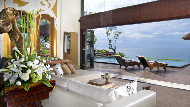 78栋带私人泳池的别墅深受情侣和对巴厘岛文化、传统建筑等抱有极大热情的客人的欢迎。