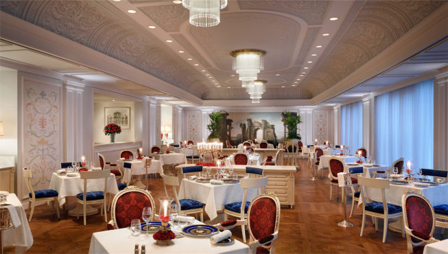 酒店最具代表性的意大利餐厅 Vanitas 提供不同的意大利美食佳酿。