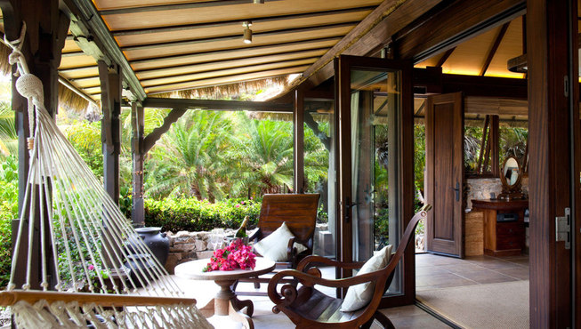 木制结构的设计，有点原始却又自然的气息。