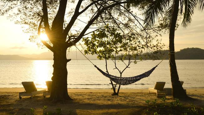 度假村周边沙滩、海景与雨林俱齐，堪称最具自然风情的度假村。