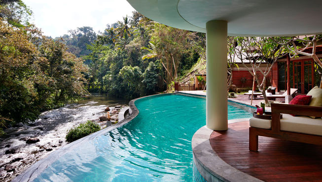 体验乌布温泉度假村的安宁，发现内心的真正平静