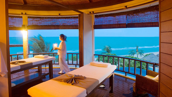 酒店秉承Ayurah Wellness Center的养生理念，“Eat Well, Live Well, Be Well, Look Good”是你来到这里的终极目标

