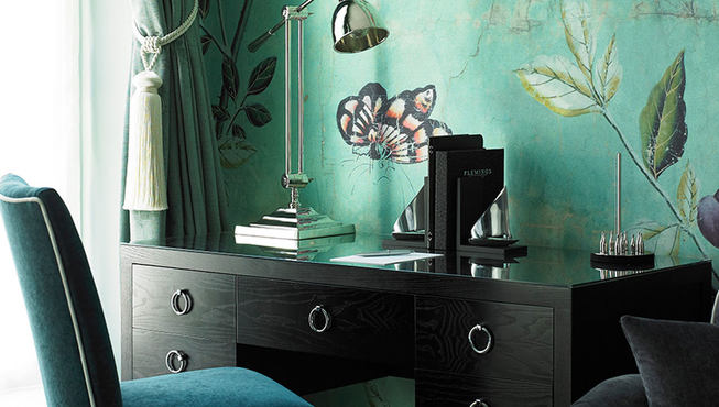 设有WiFi、书桌、带蓝牙功能的Tivoli收音机、迷你吧、沏茶/咖啡设施、室内娱乐设施以及带浴缸或淋浴、吹风机和奢华T-London洗浴用品的连接浴室