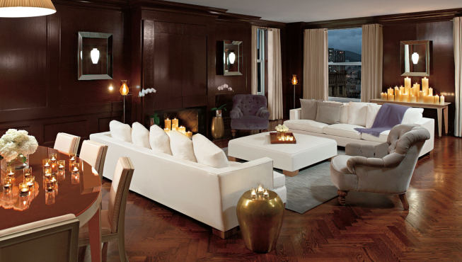 客房——华丽优雅的室内设计彰显出酒店别致的格调。