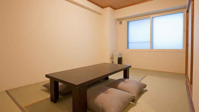 经典的和式起居风格，为你打造出充满温馨与暖意的入住体验。