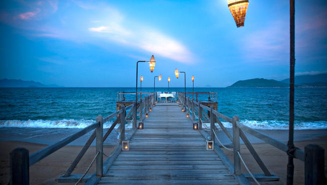 特享浪漫二人海边餐