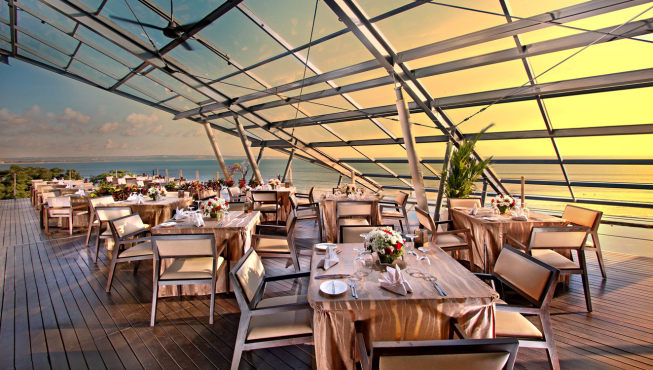 SOS Super Club餐厅将精致美食与酒吧氛围完美融合
