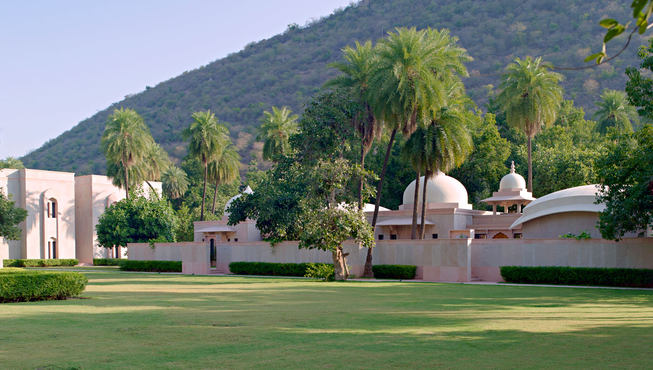 住在安缦巴格，就如同住在空气清新、植被葱郁的植物公园里一般。