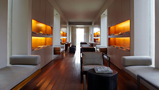 您还可以在度假村的图书馆阅读自己喜欢的书籍，或是在公共区域使用免费无线网络休闲放松。