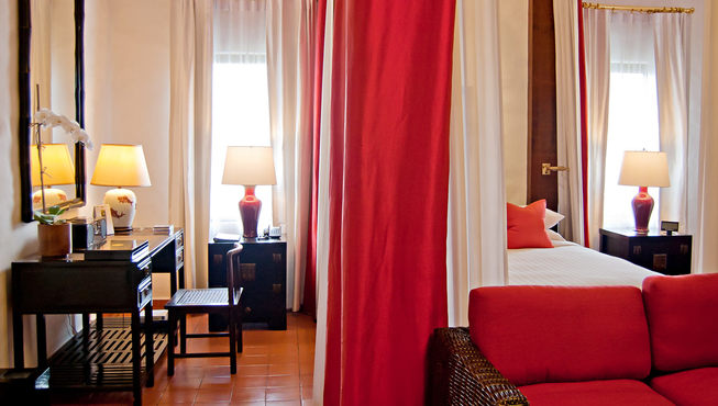 午后的阳光铺满房间，此刻的闲适最为美丽。