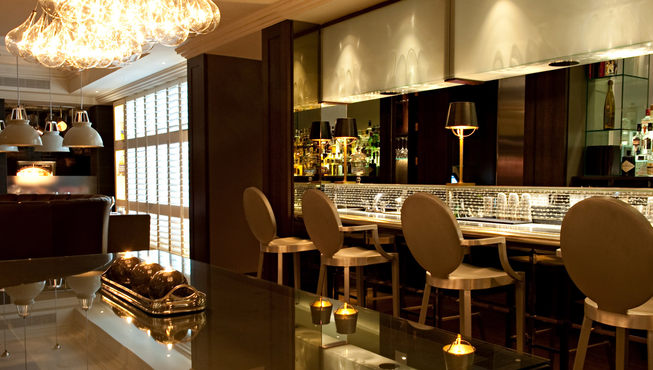 充满优雅气息的酒吧
