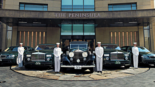 酒店的独特亮点——劳斯莱斯车队