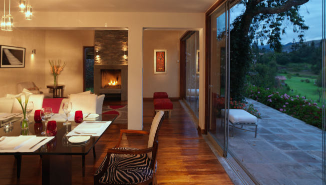 酒店客房——典雅的装潢，清新的空气，蔓延的绿意。