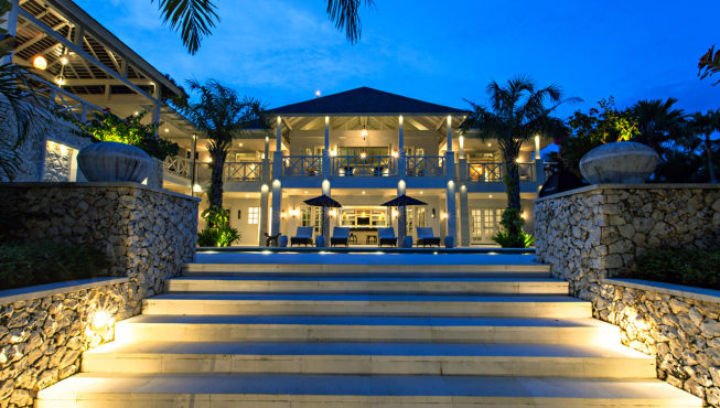 乌干沙塔玛拉玛别墅的殖民建筑风格常见于加勒比海和汉普顿。